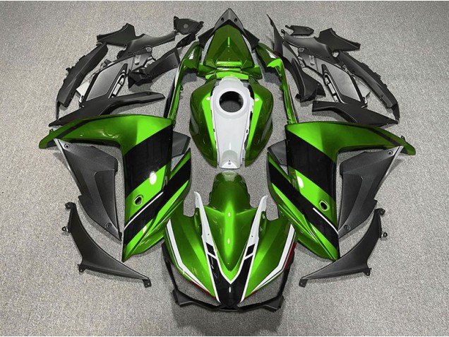 2015-2018 Grün Schwarz & Weiß R3 Motorrad Verkleidungen